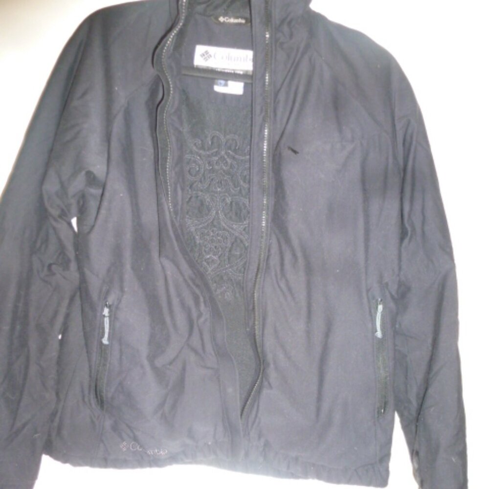 ✨ Columbia Black Full-Zip Lightweight Jacket – Women’s Small ✨